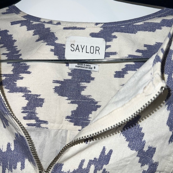 Saylor Blue and White Patterned Romper - Picture 3 of 3